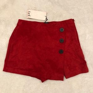 Zara Trafaluc genuine Red Suède Skort